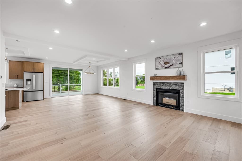Casa em Ludlow — foto 6