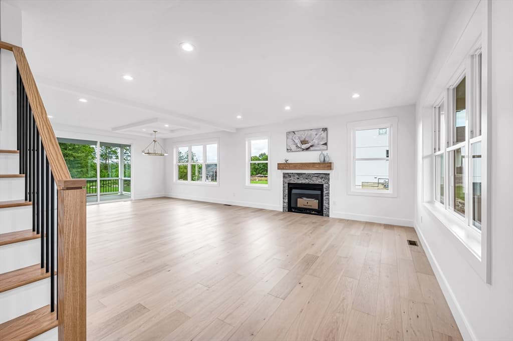 Casa em Ludlow — foto 4