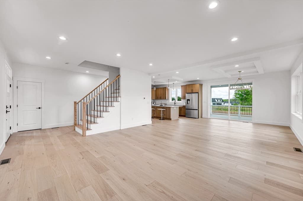Casa em Ludlow — foto 8