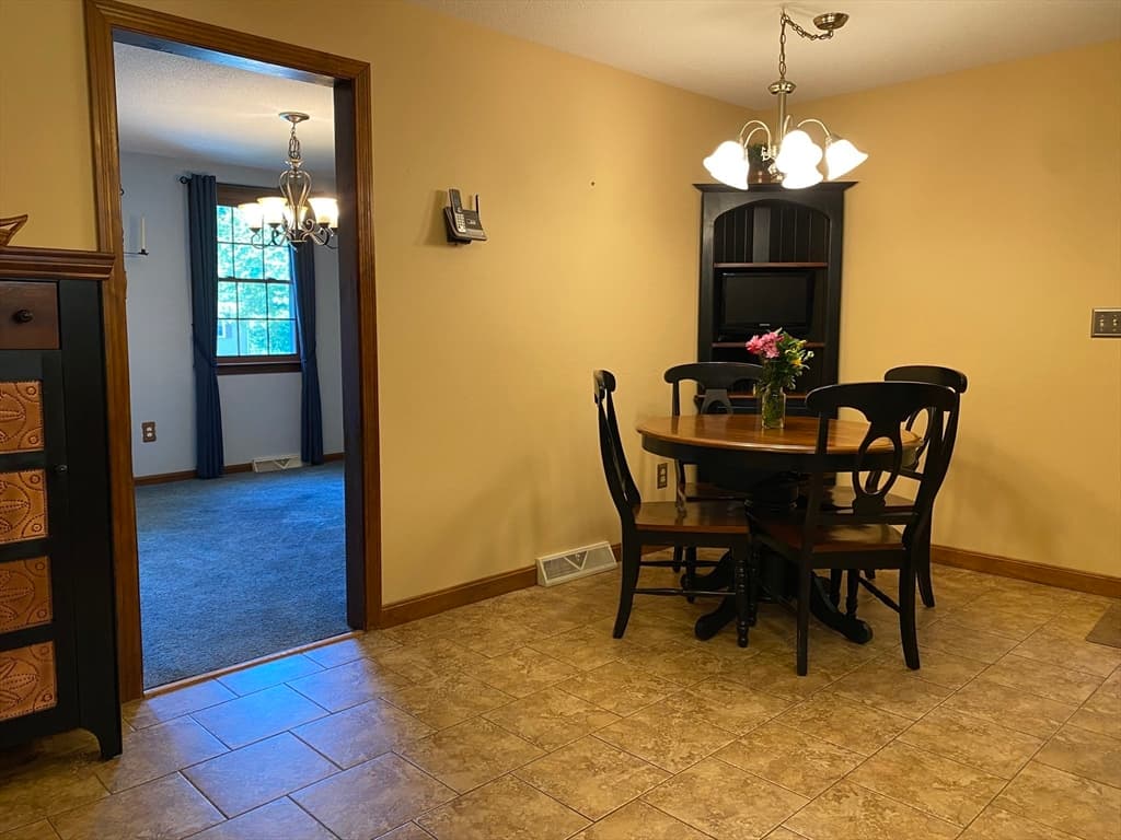 Casa em North Attleboro — foto 9