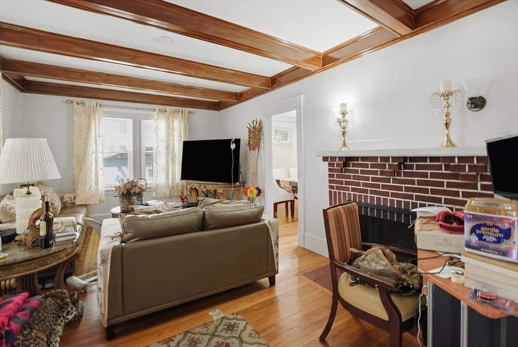 Casa em Stoneham — foto 6
