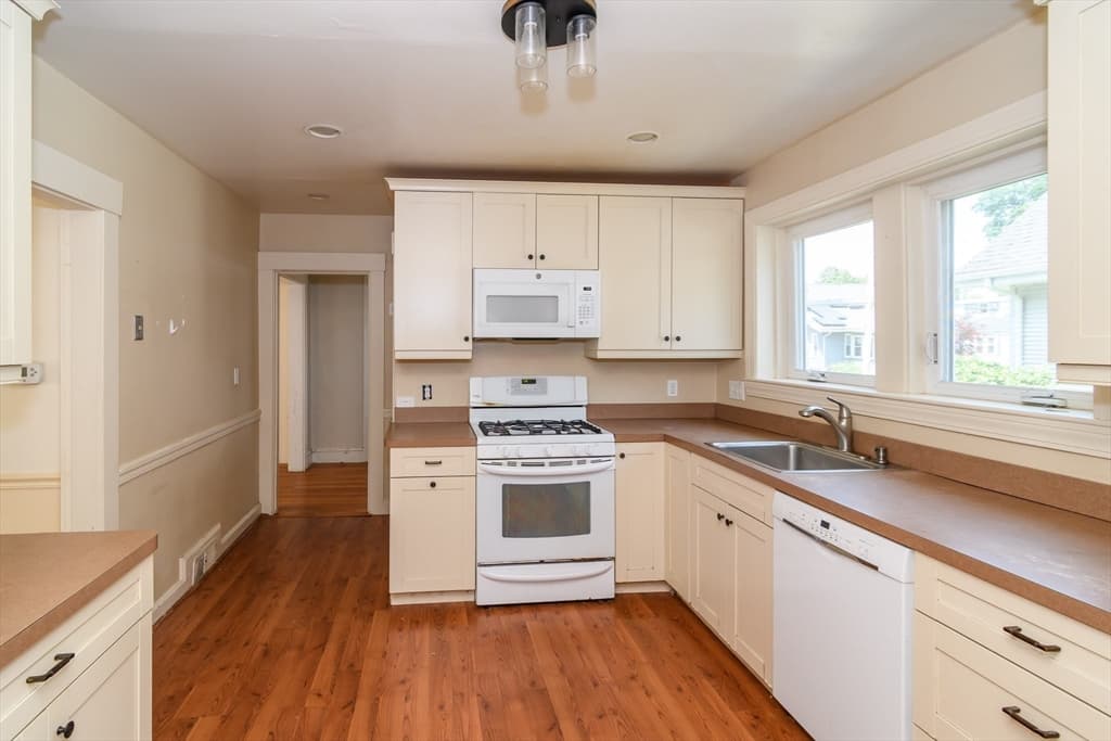 Casa em Natick — foto 4