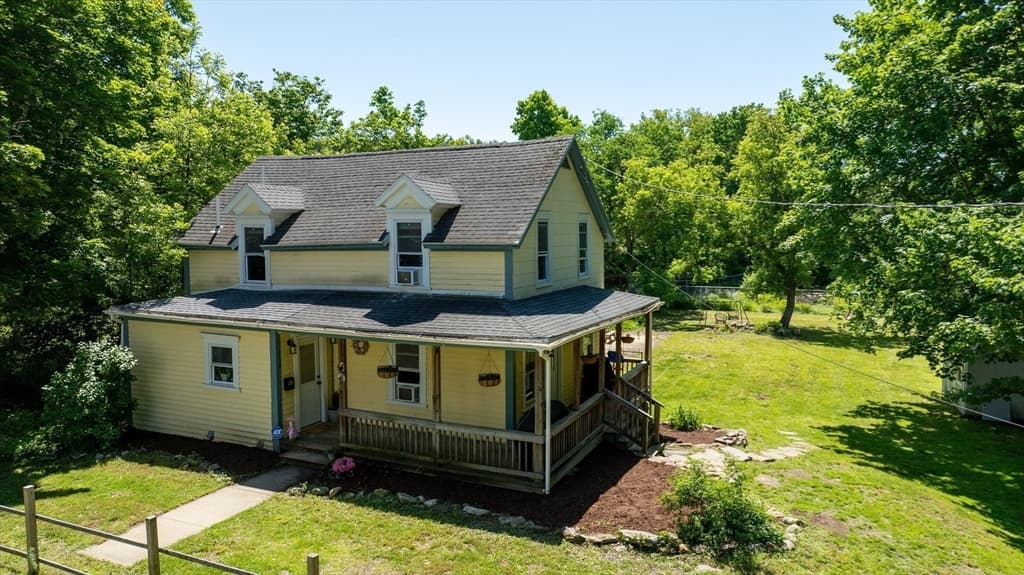 Casa em Southbridge