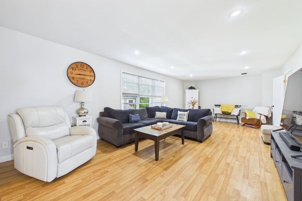 Casa em New Bedford — foto 5