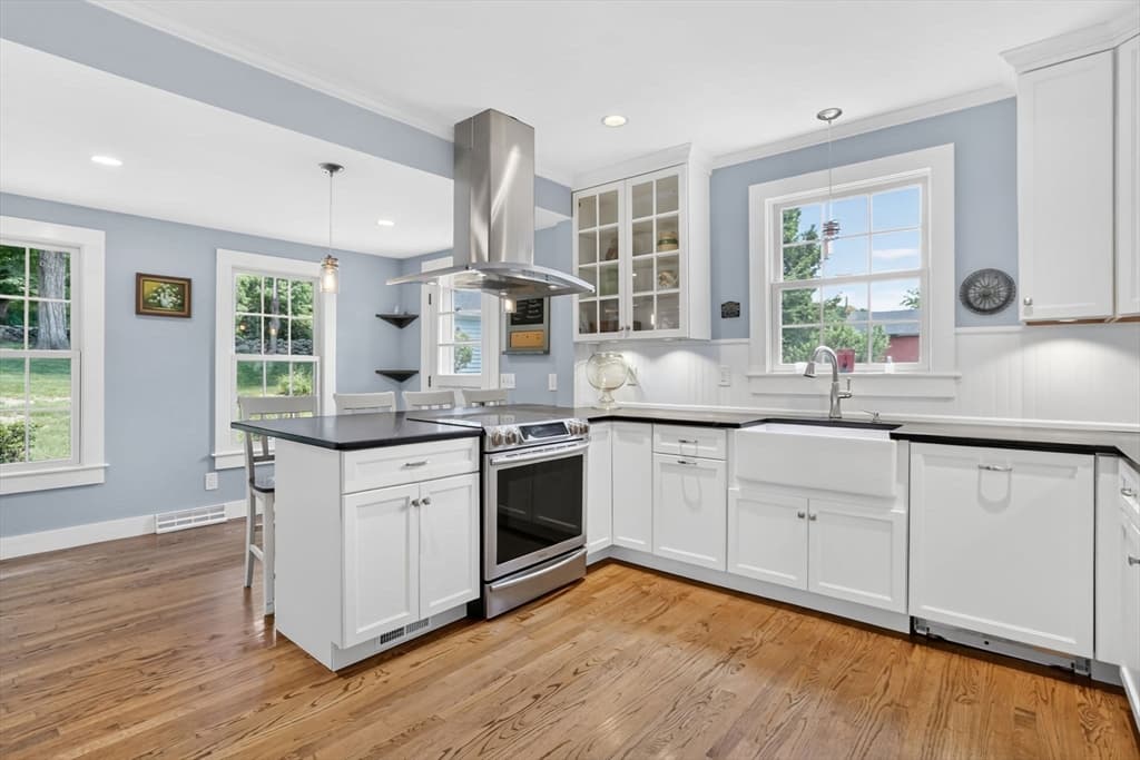 Casa em Ludlow — foto 4