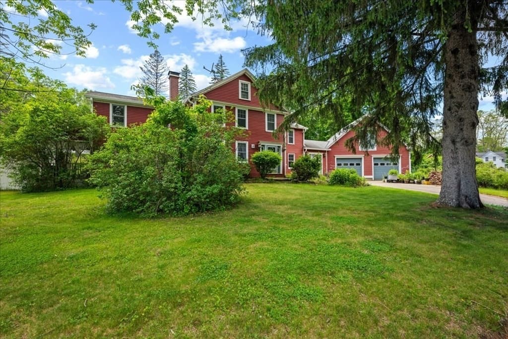 Casa em West Brookfield — foto 3