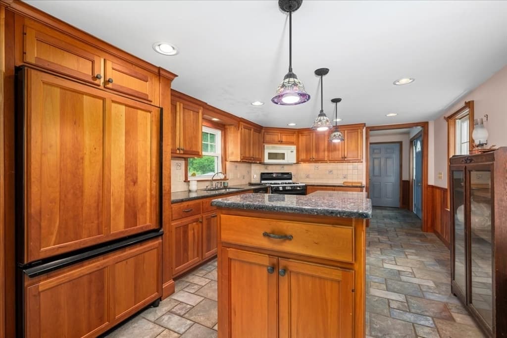 Casa em West Brookfield — foto 8