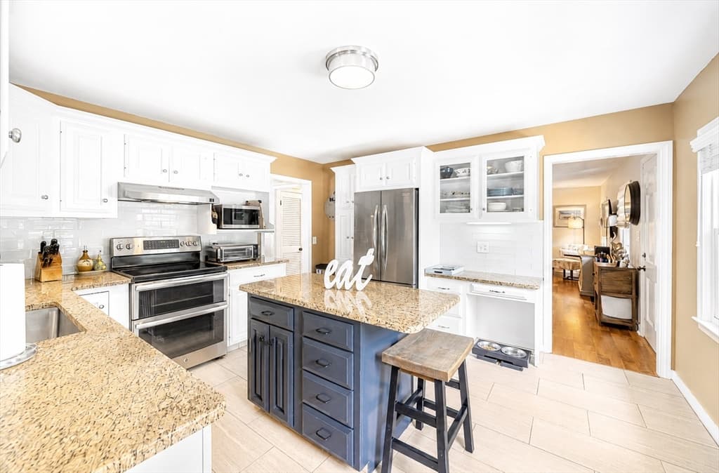 Casa em Attleboro — foto 6