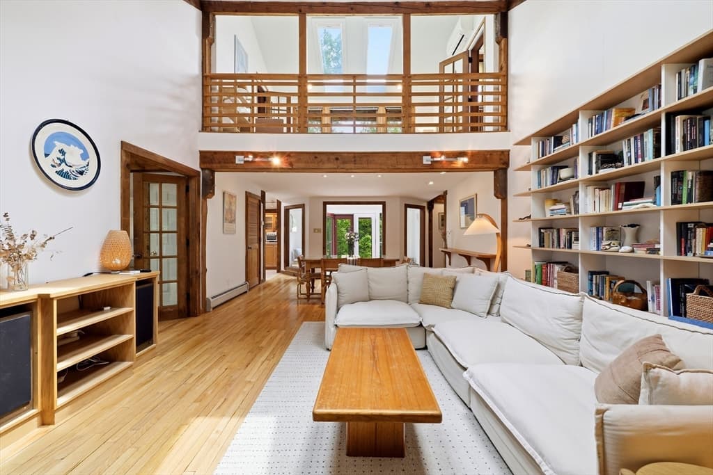 Casa em Leverett — foto 8