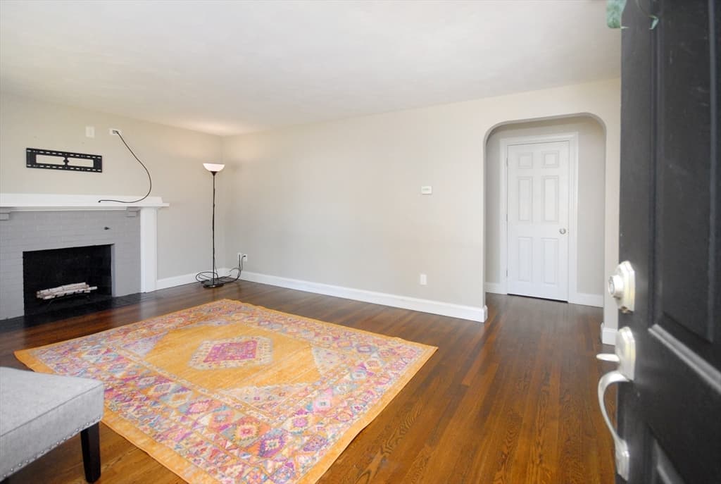 Casa em Framingham — foto 3