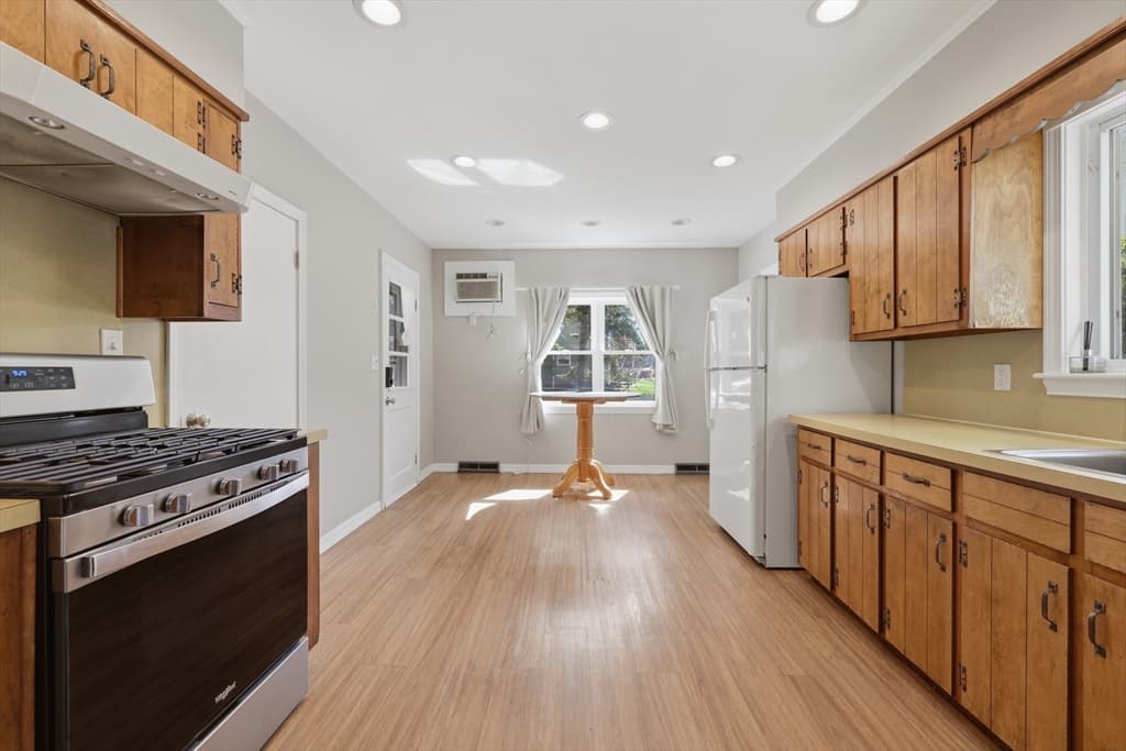 Multi-família em Amesbury — foto 8