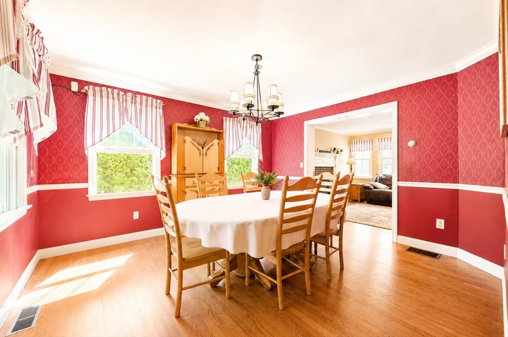 Casa em Attleboro — foto 6