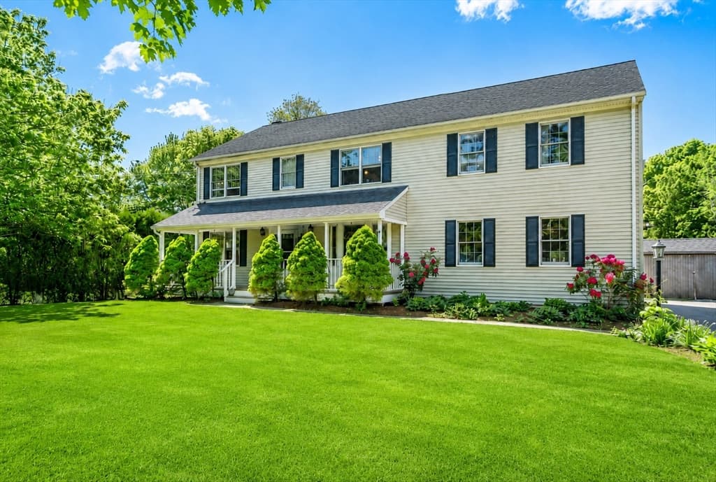 Casa em Attleboro