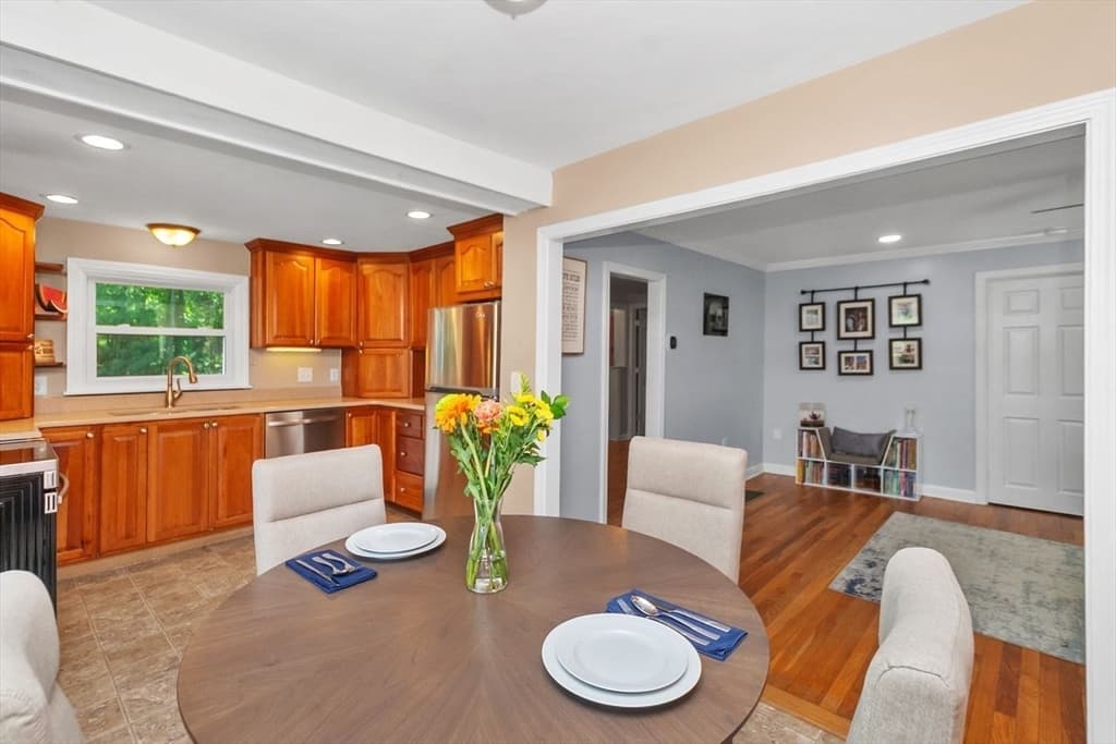 Casa em Billerica — foto 6
