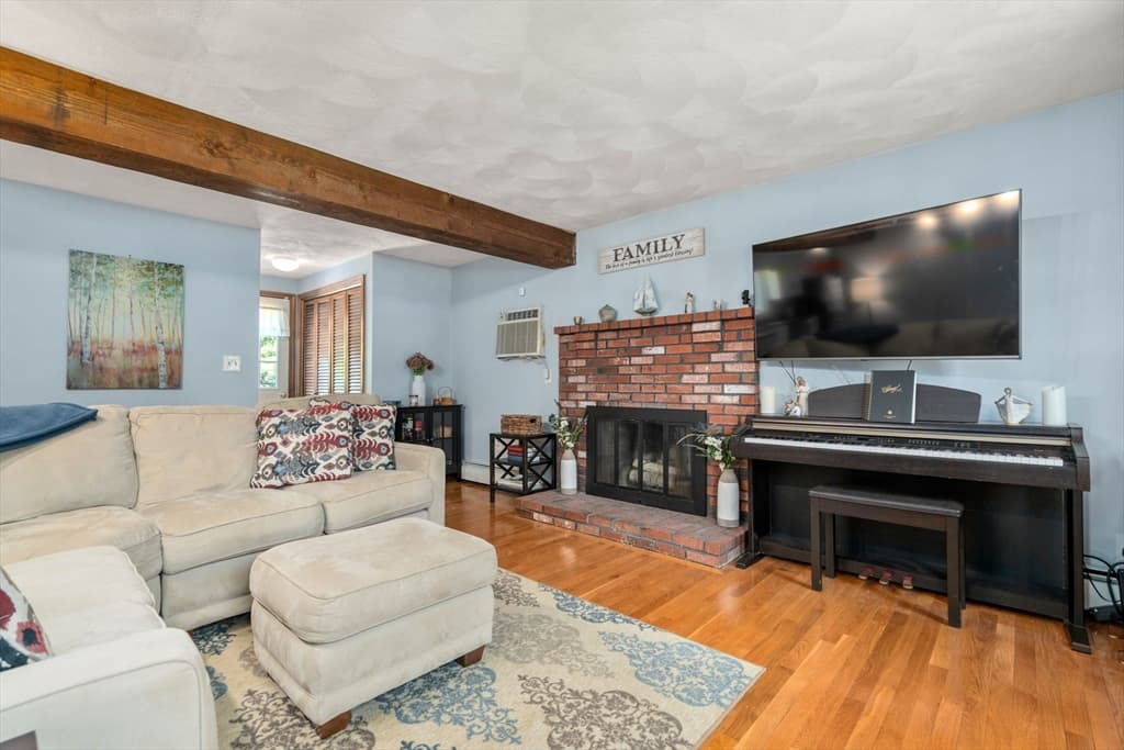 Casa em Tewksbury — foto 5