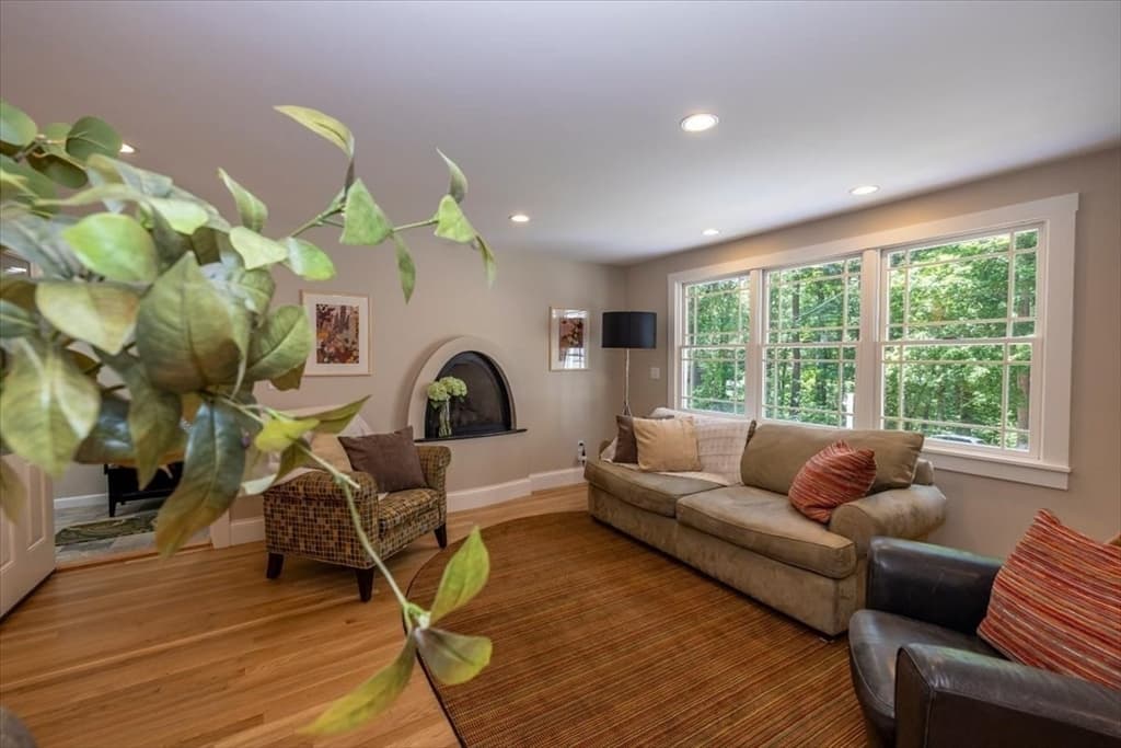 Casa em Westford — foto 7