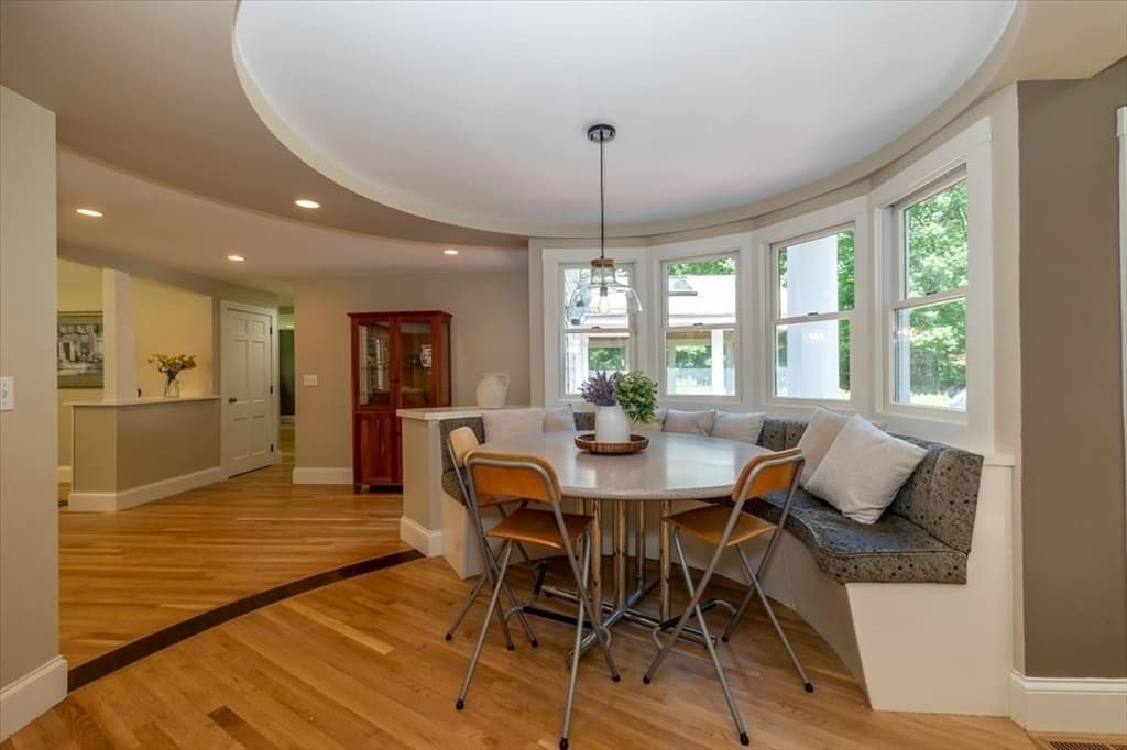 Casa em Westford — foto 9