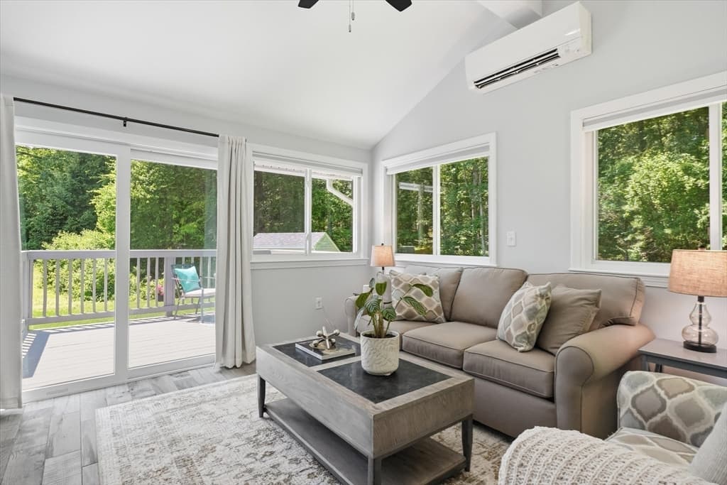Casa em Westford — foto 8