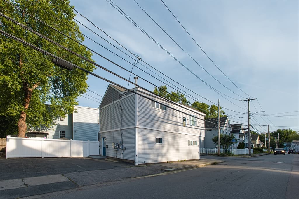 Casa em Framingham — foto 3