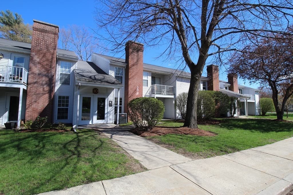 Condomínio em Natick — foto 2