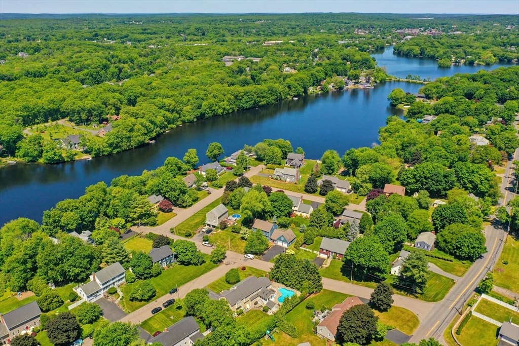 Casa em North Attleboro — foto 5