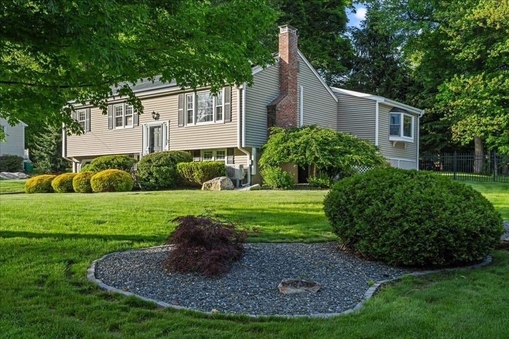 Casa em Southborough