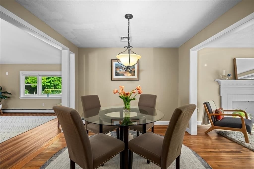Casa em Southborough — foto 8
