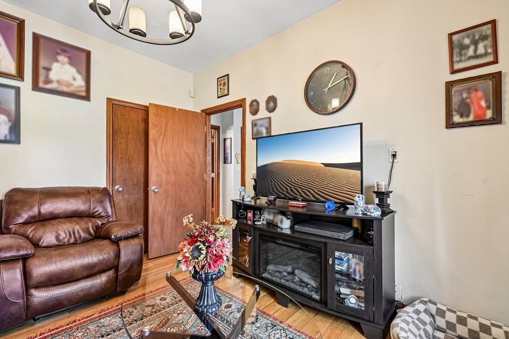 Multi-família em Somerville — foto 6