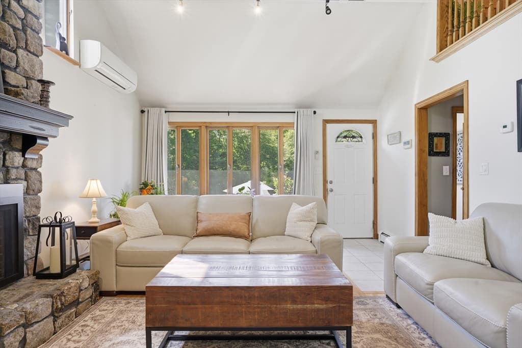 Casa em Tewksbury — foto 6