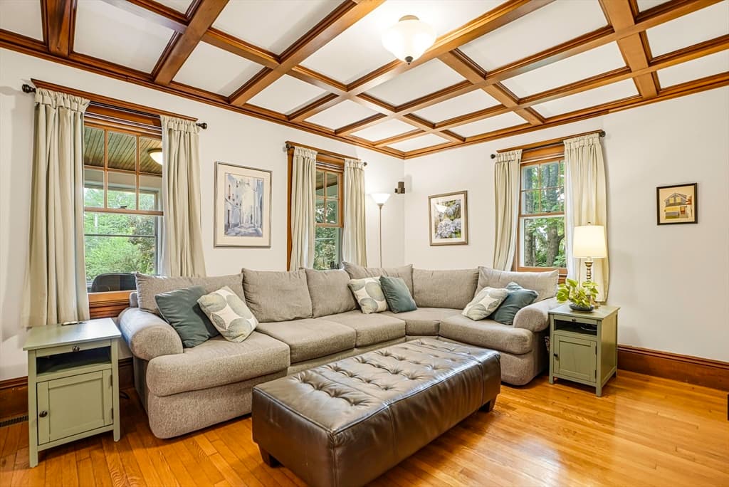 Casa em Natick — foto 9