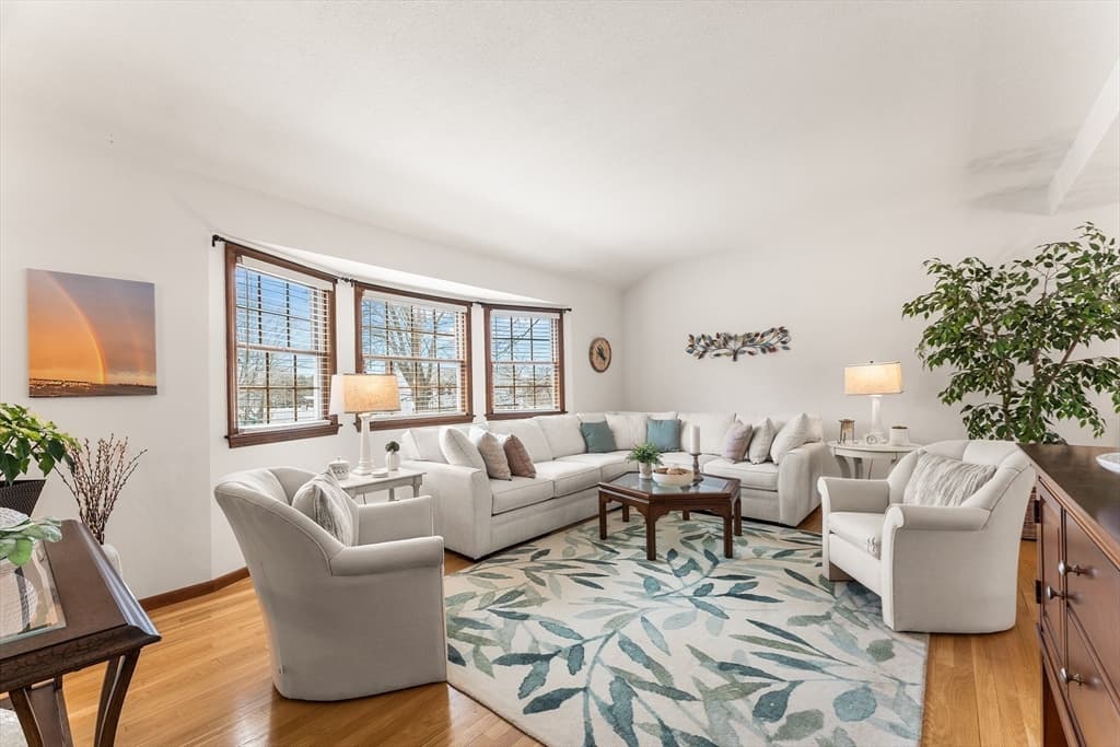 Casa em Peabody — foto 6