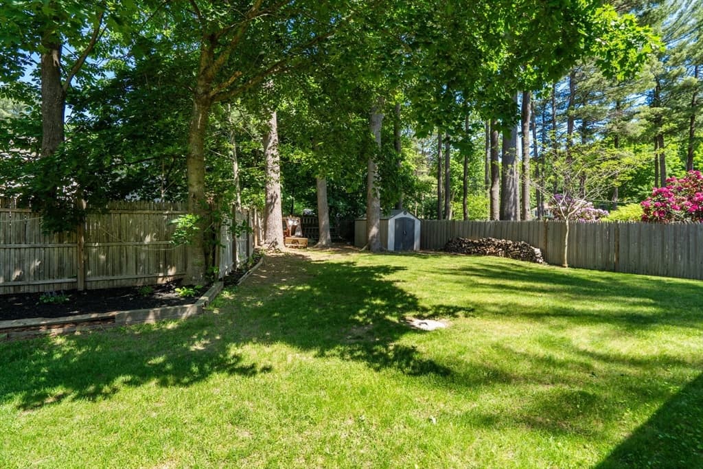 Casa em Westford — foto 4