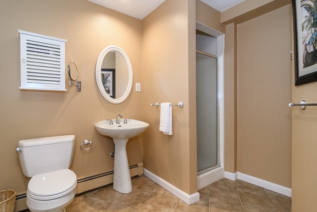 Casa em Natick — foto 7