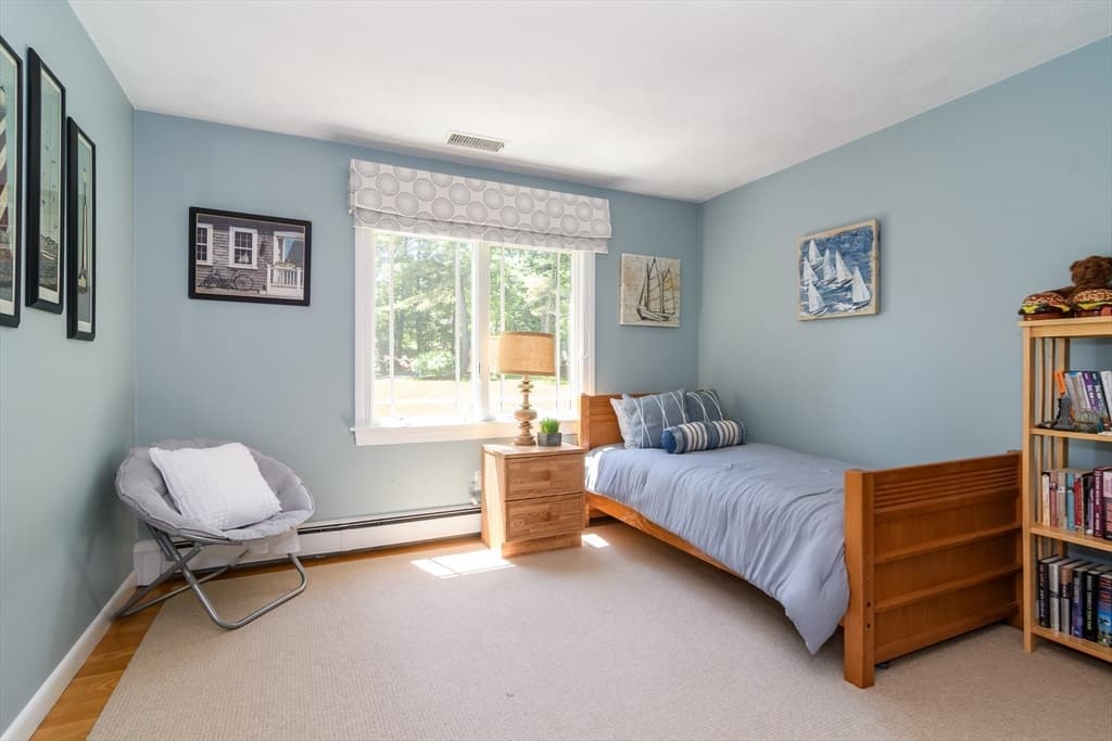 Casa em Natick — foto 9