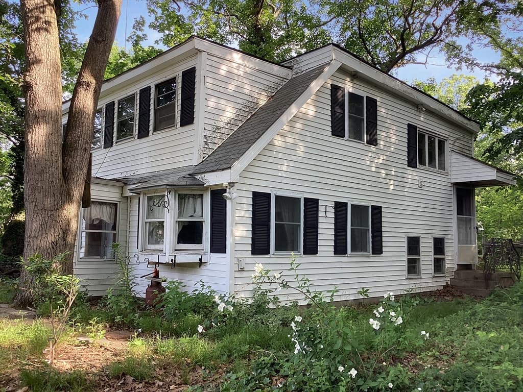 Casa em Attleboro — foto 2