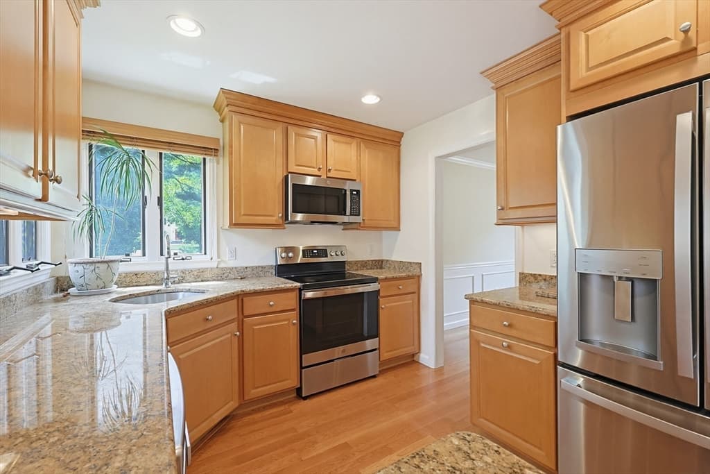 Casa em Framingham — foto 6
