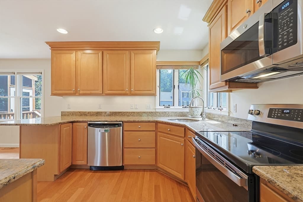 Casa em Framingham — foto 3