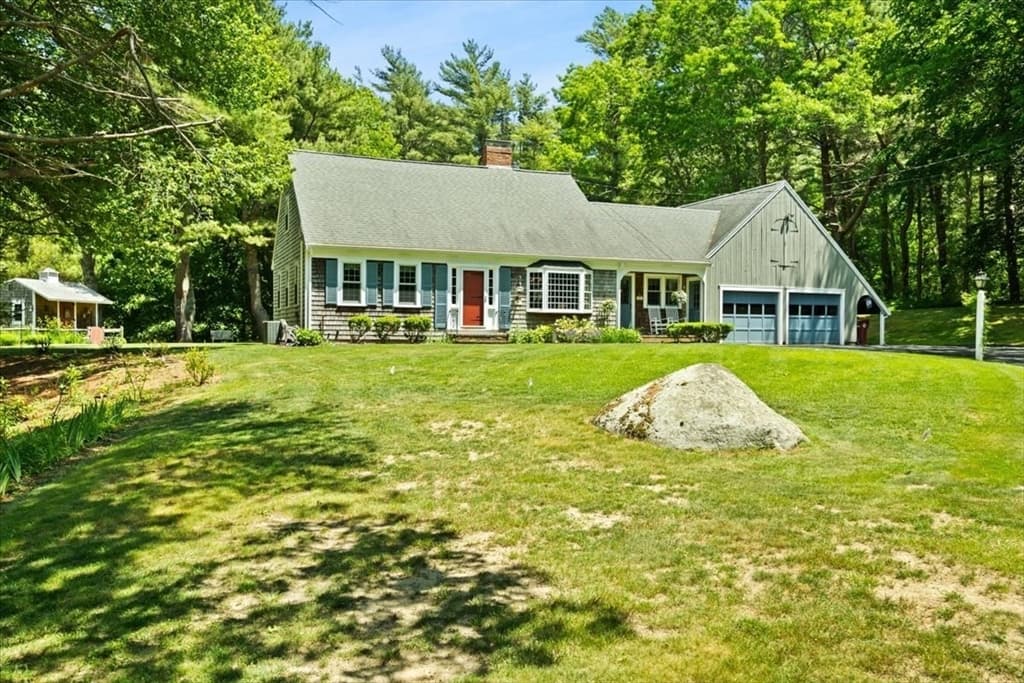 Casa em Middleboro — foto 2