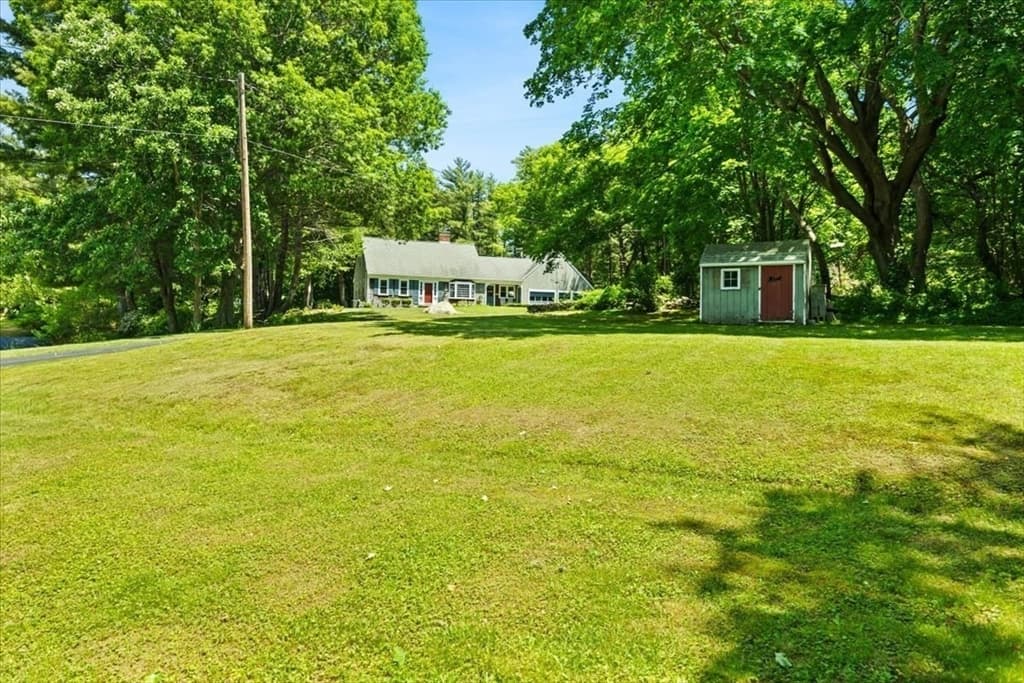 Casa em Middleboro — foto 3