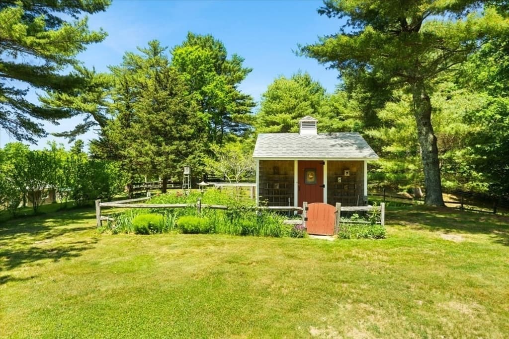 Casa em Middleboro — foto 8