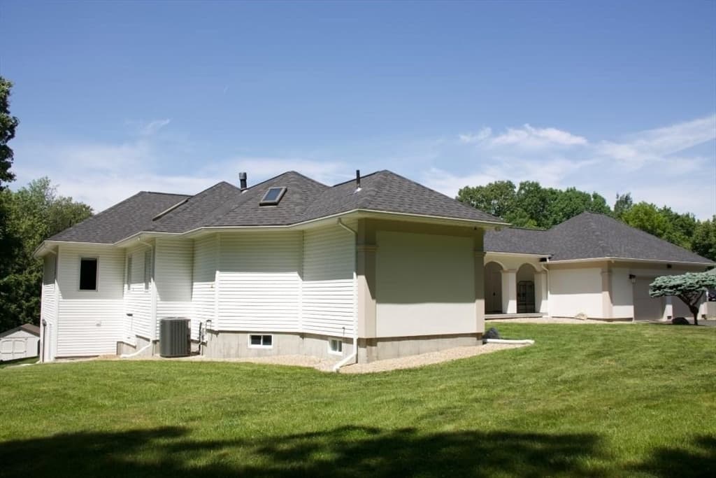 Casa em Ludlow — foto 4
