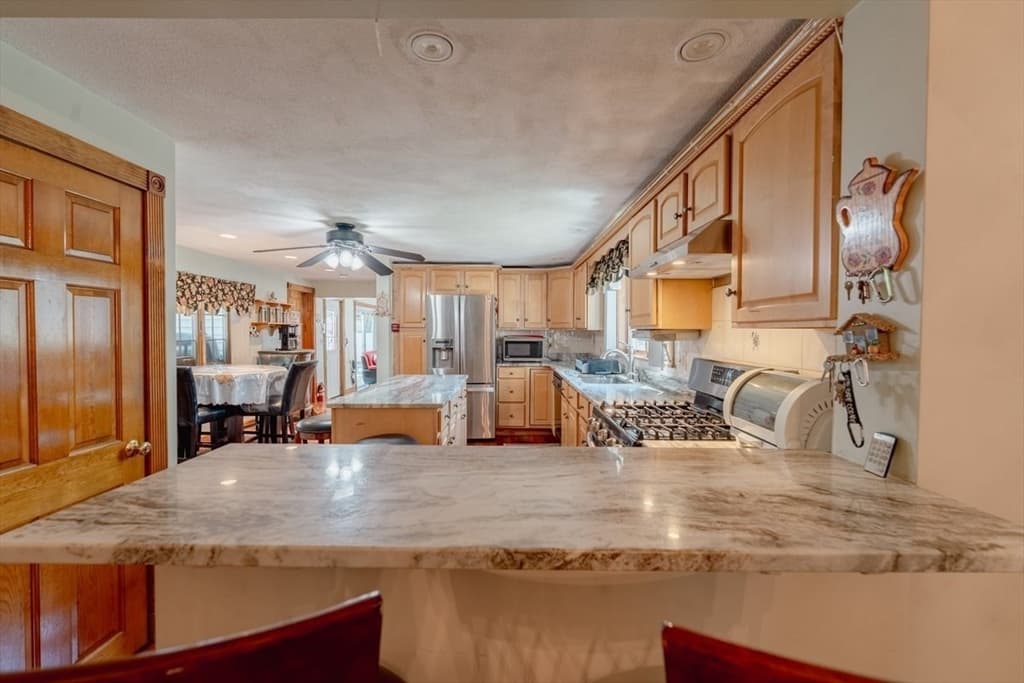 Multi-família em Medford — foto 8