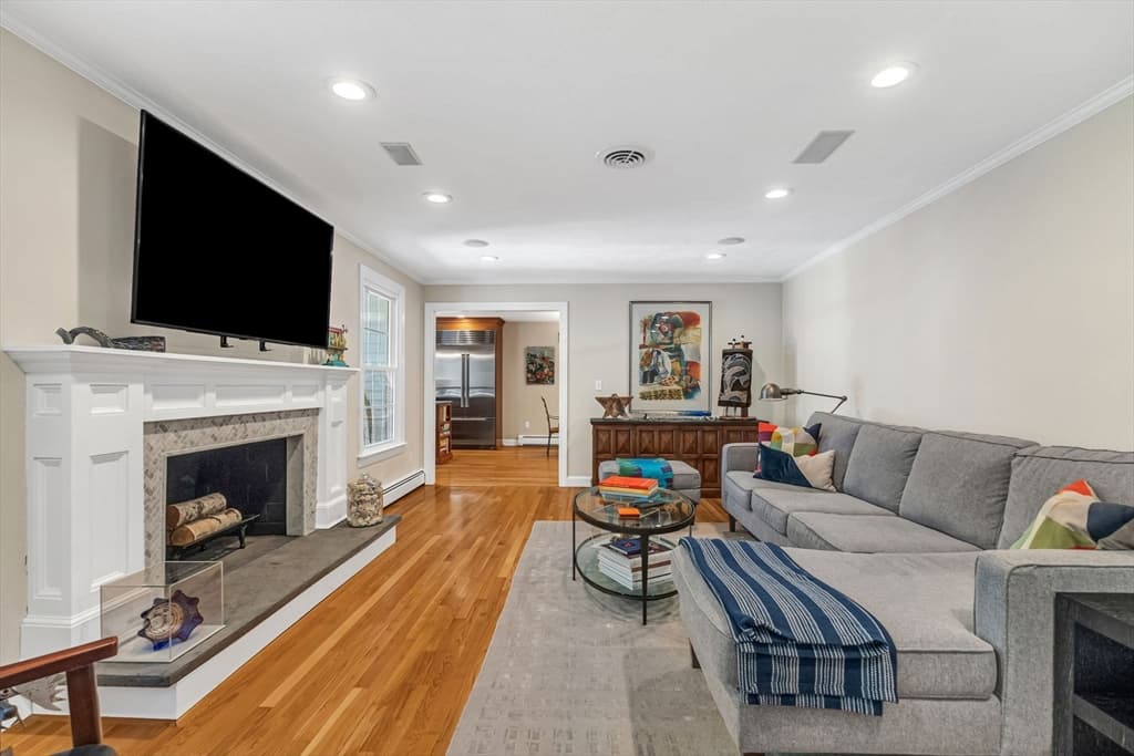 Casa em Needham — foto 2