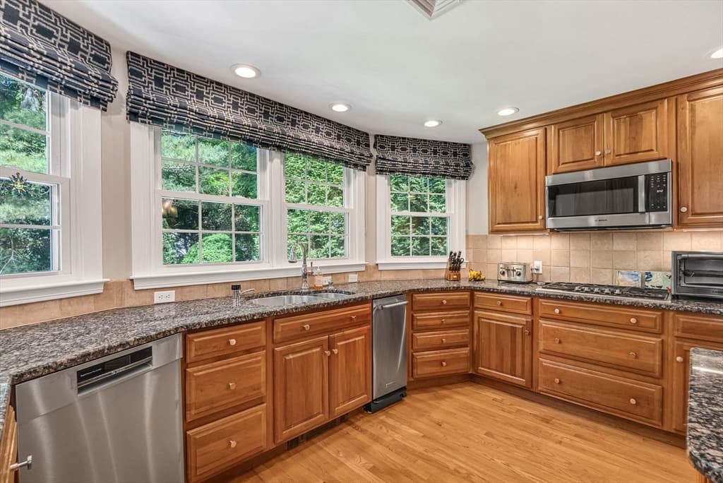 Casa em Needham — foto 6