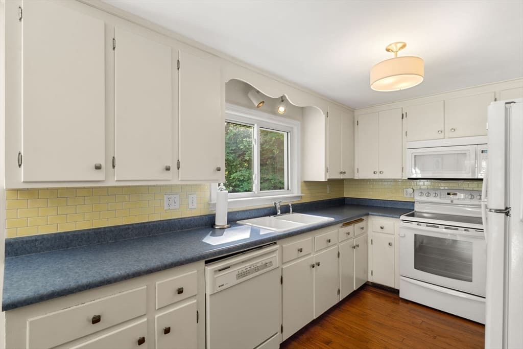 Casa em Framingham — foto 5