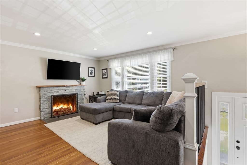Casa em Framingham — foto 2
