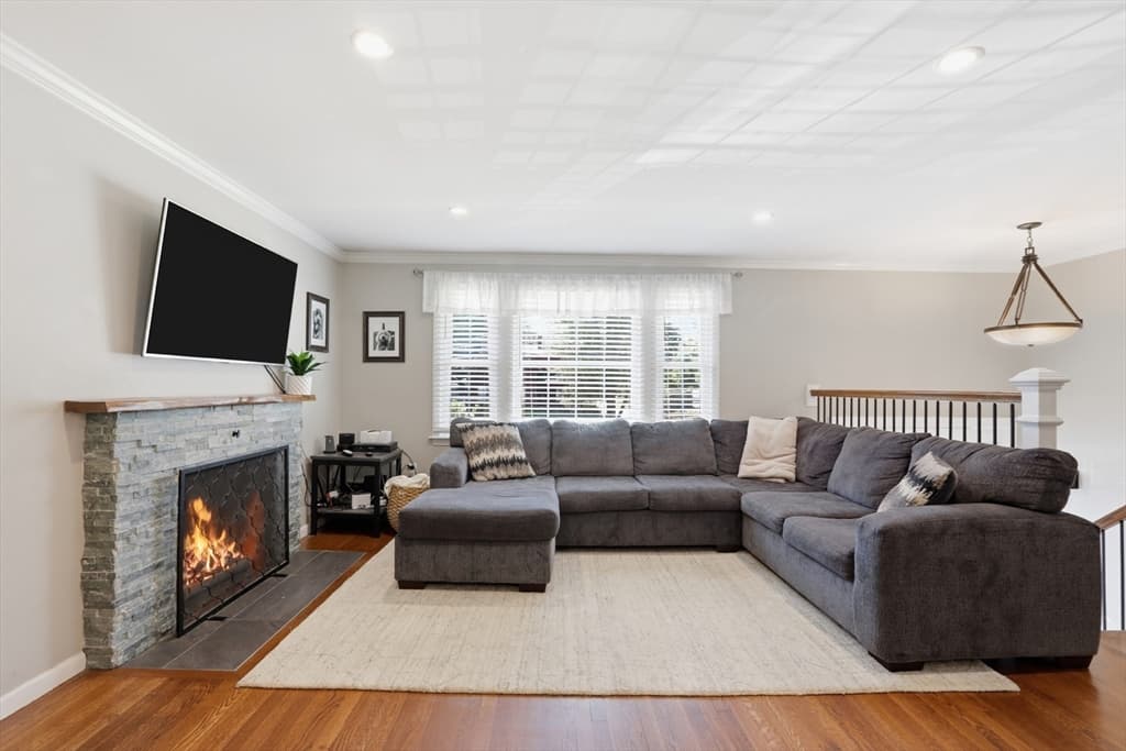Casa em Framingham — foto 3
