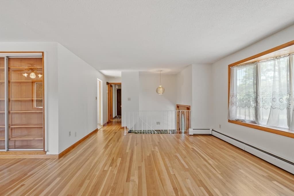 Casa em Peabody — foto 8
