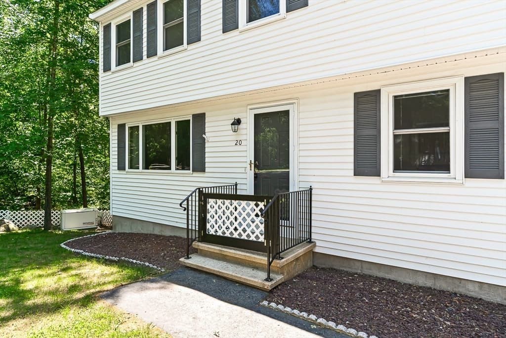 Casa em Dracut — foto 2
