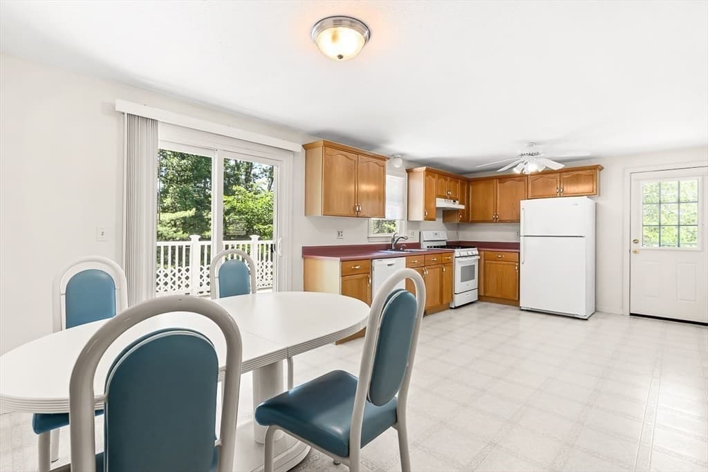 Casa em Dracut — foto 6